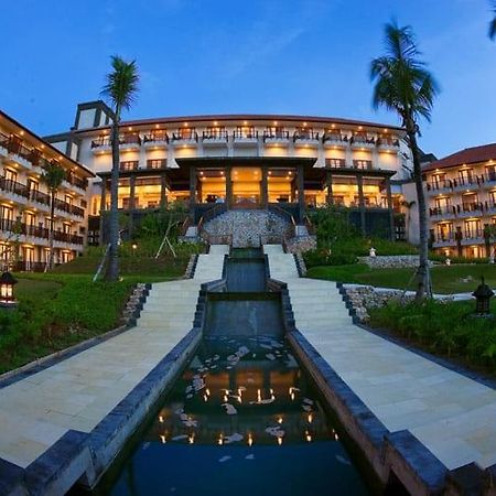 New Kuta Hotel By Lorin Uluwatu Екстериор снимка