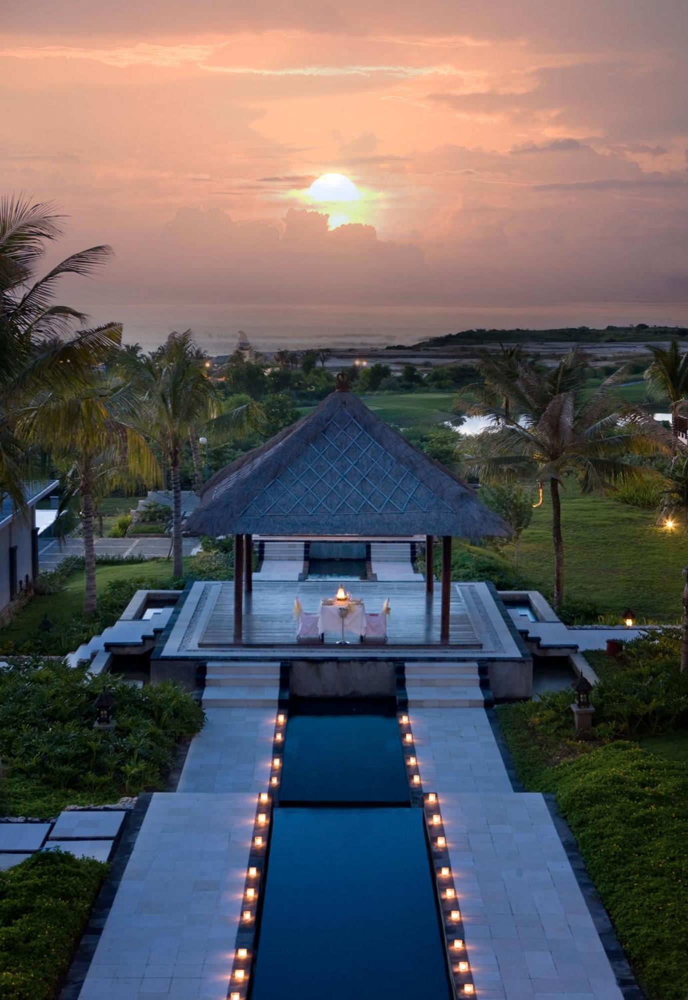 New Kuta Hotel By Lorin Uluwatu Екстериор снимка